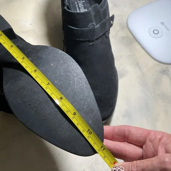 Charles by Charles David YESENIA size 10B in Box - Picture 10 of 12